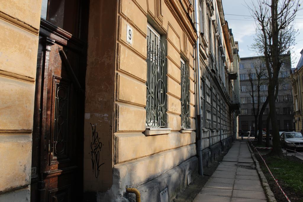 Polska Poduszka Hotel Liov Exterior foto